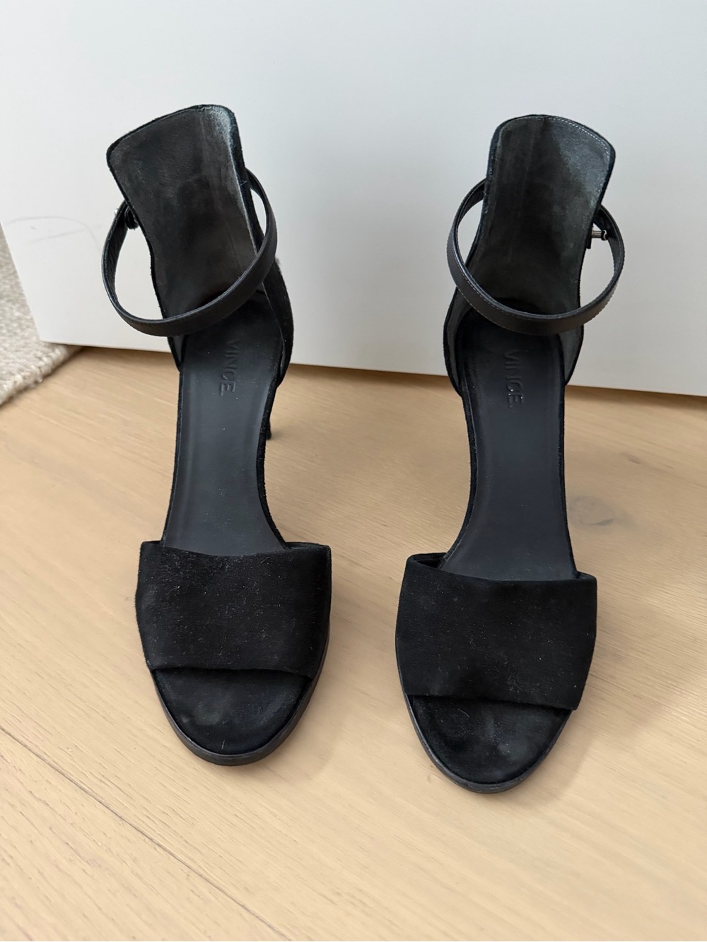 VINCE Adley Suede Heels Size 7